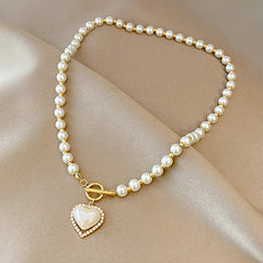 aesthetic heart pearl necklace boogzel apparel