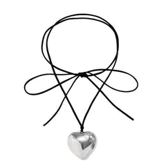 heart pendant choker boogzel apparel