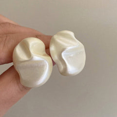French Girl Big Pearl Earrings - Boogzel Clothing