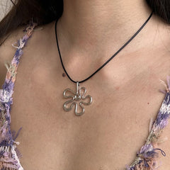 groovy floral outline necklace boogzel clothing