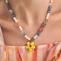 indie aesthetic flower beaded necklace boogzel clothing