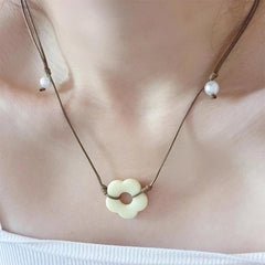 indie flower cord necklace boogzel clothing
