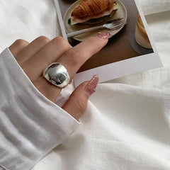 minimalist aesthetic chunky ring boogzel clothing