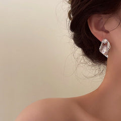 Pure Flirting Pearl Earrings - aesthetic ewelry - boogzel clothing