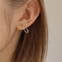 safety pin earrings boogzel clothing