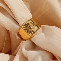 sun gold ring boogzel clothing