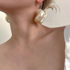 vintage style seashell earrings boogzel clothing
