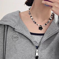 star beaded necklace boogzel clothing