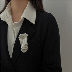 3d Artsy Face Vintage Aesthetic Brooch - Boogzel Clothing