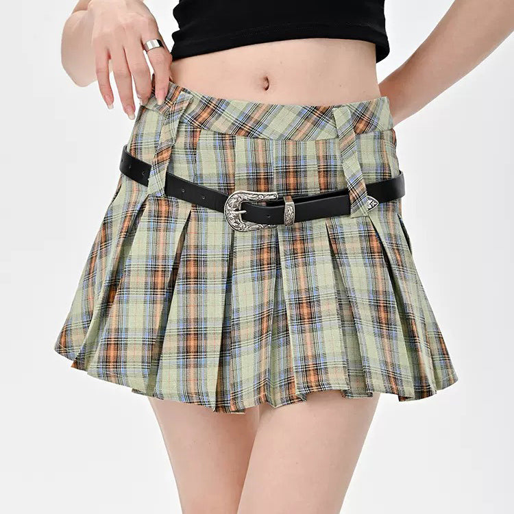 A stylish green preppy plaid pleated mini skirt featuring a high-waist design and loops for two belts. The skirt has a classic checkered pattern with a pleated structure, perfect for school outfits