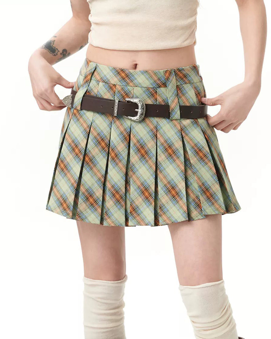 A stylish green preppy plaid pleated mini skirt featuring a high-waist design and loops for two belts. The skirt has a classic checkered pattern with a pleated structure, perfect for school outfits