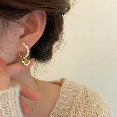 Coquette Aesthetic Heart Pearl Earrings  - Boogzel Clothing