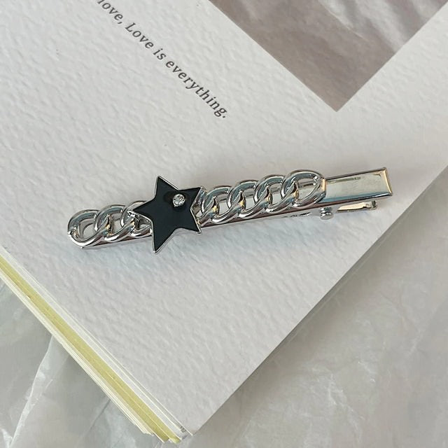 grunge aesthetic hair clip boogzel apparel