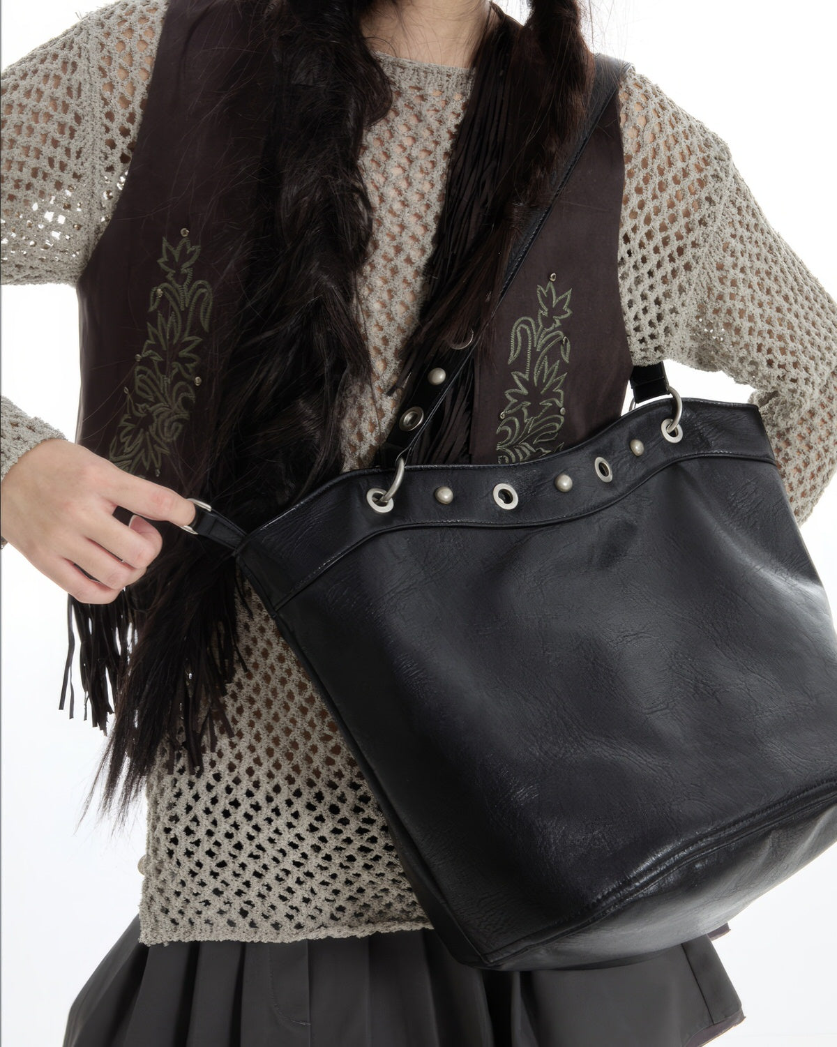 Grommet-Stud-Black-Shoulder-Bag