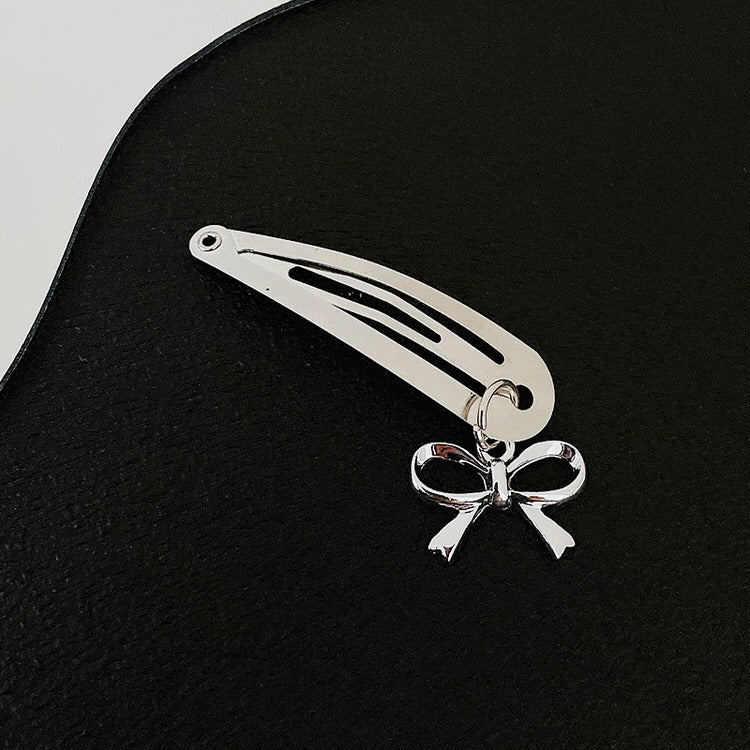 Grunge Aesthetic Hair Clips boogzel apparel