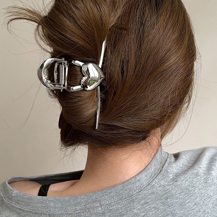 heart aesthetic hair claw boogzel apparel