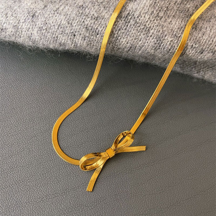 Metal Bow Choker Necklace - Boogzel Clothing