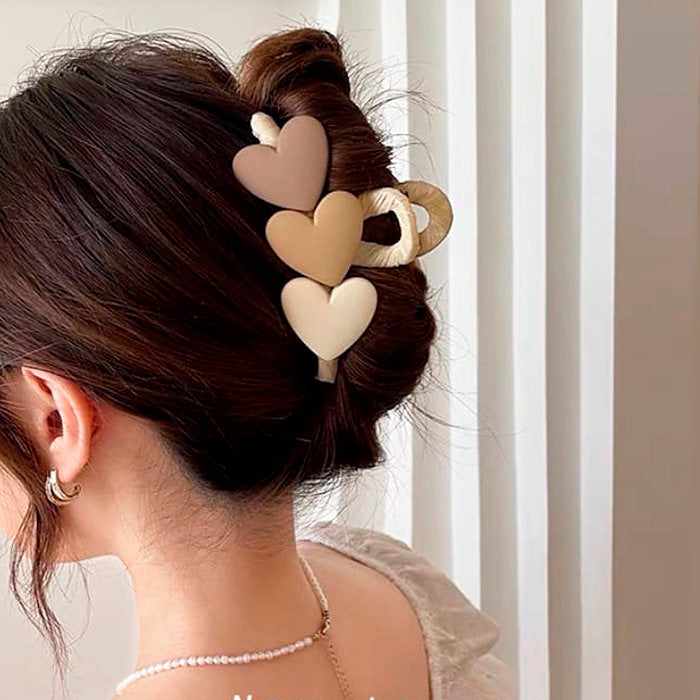 heart hair claw boogzel apparel