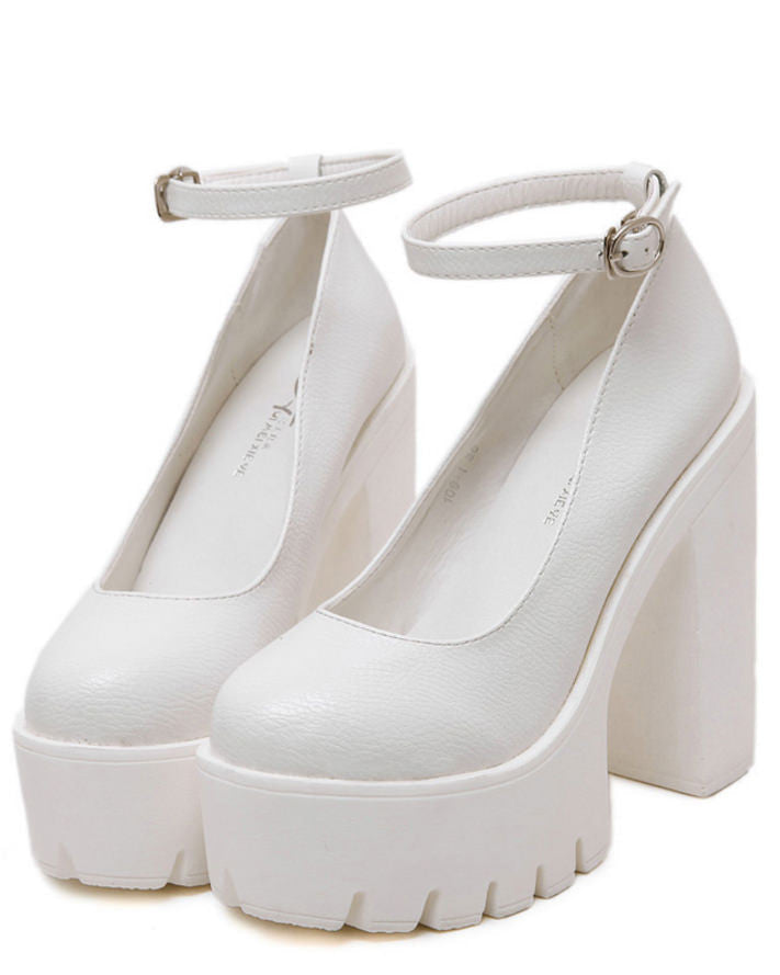 chunky Sandals white boogzel apparel