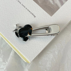 grunge aesthetic hair clip boogzel apparel