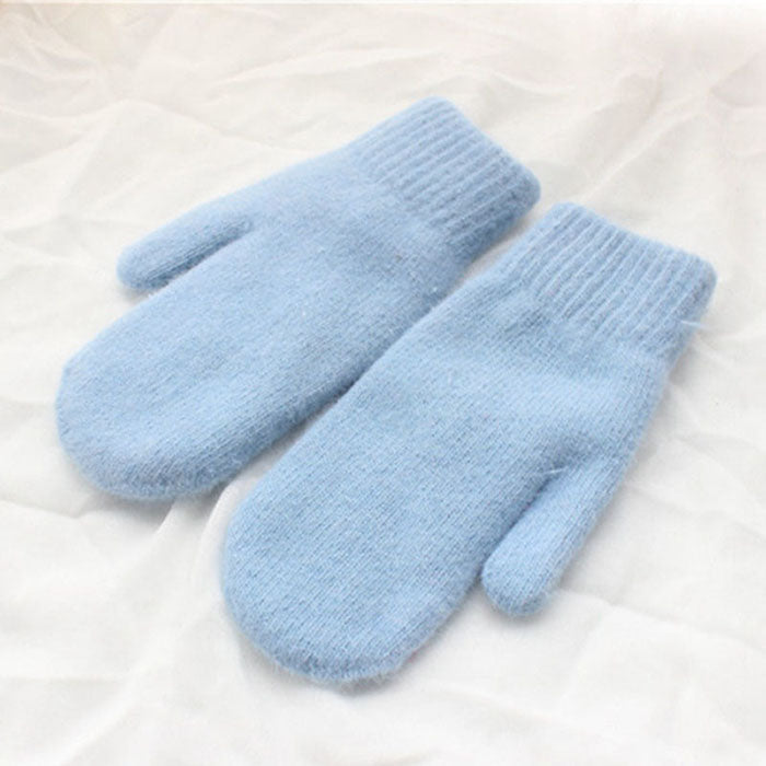fluffy gloves boogzel apparel