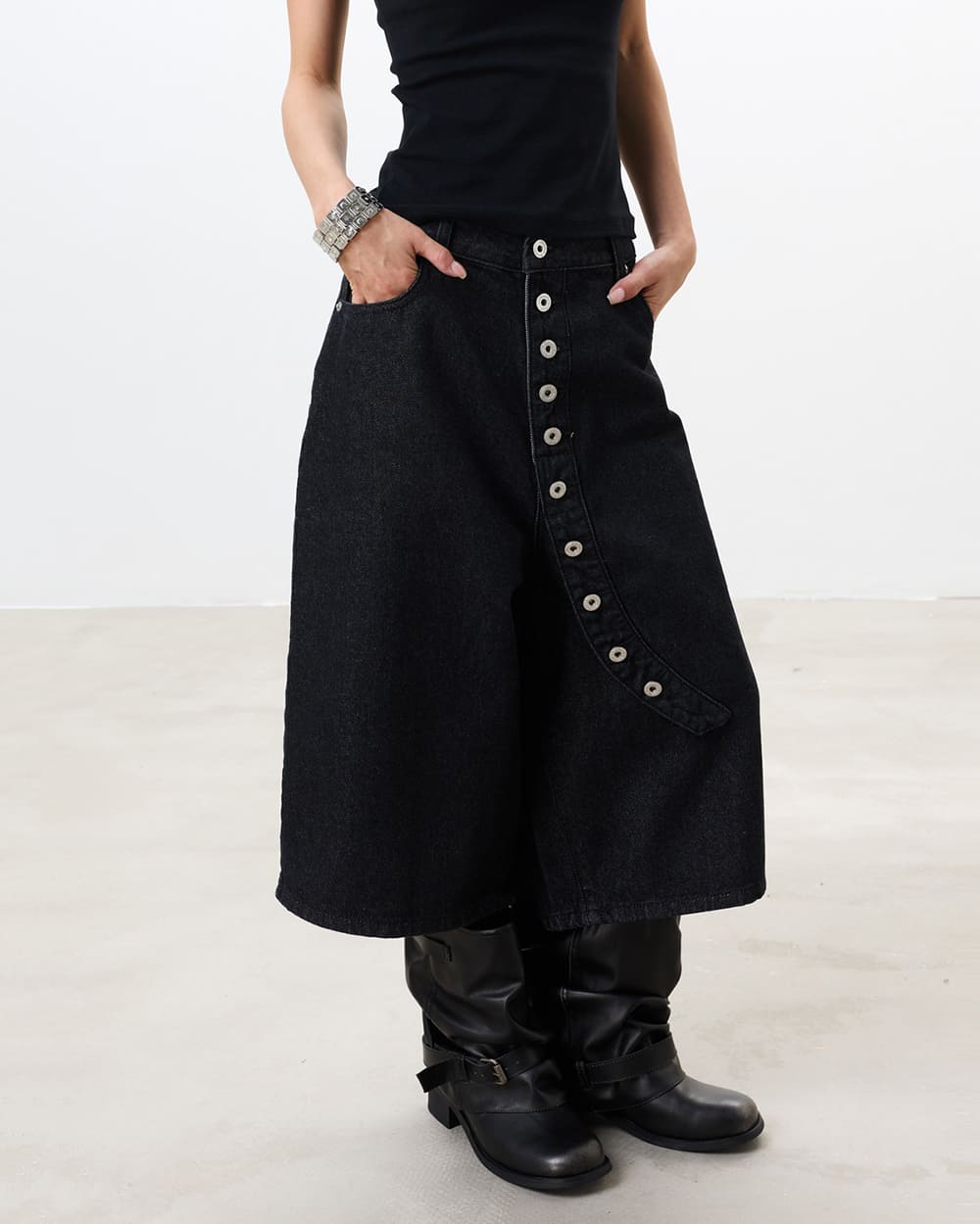 aesthetic high waist button shorts boogzel clothing