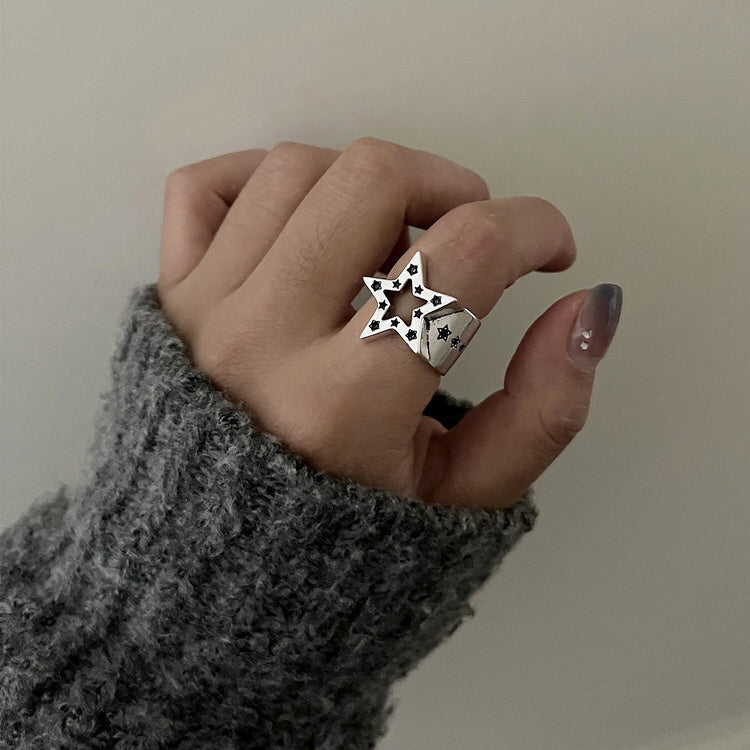 y2k-star-shaped-ring-boogzel-clothing-aesthetic-jewelry