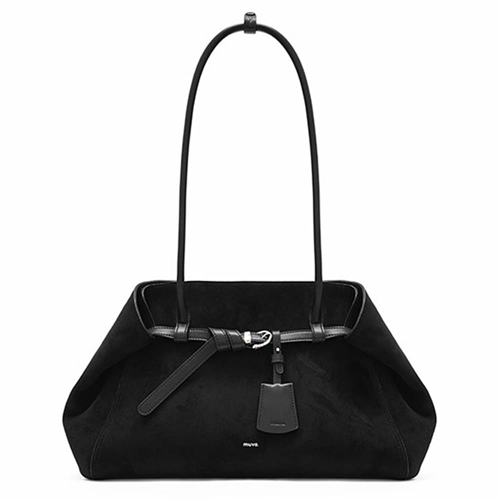aesthetic New York style shoulder bag boogzel clothing