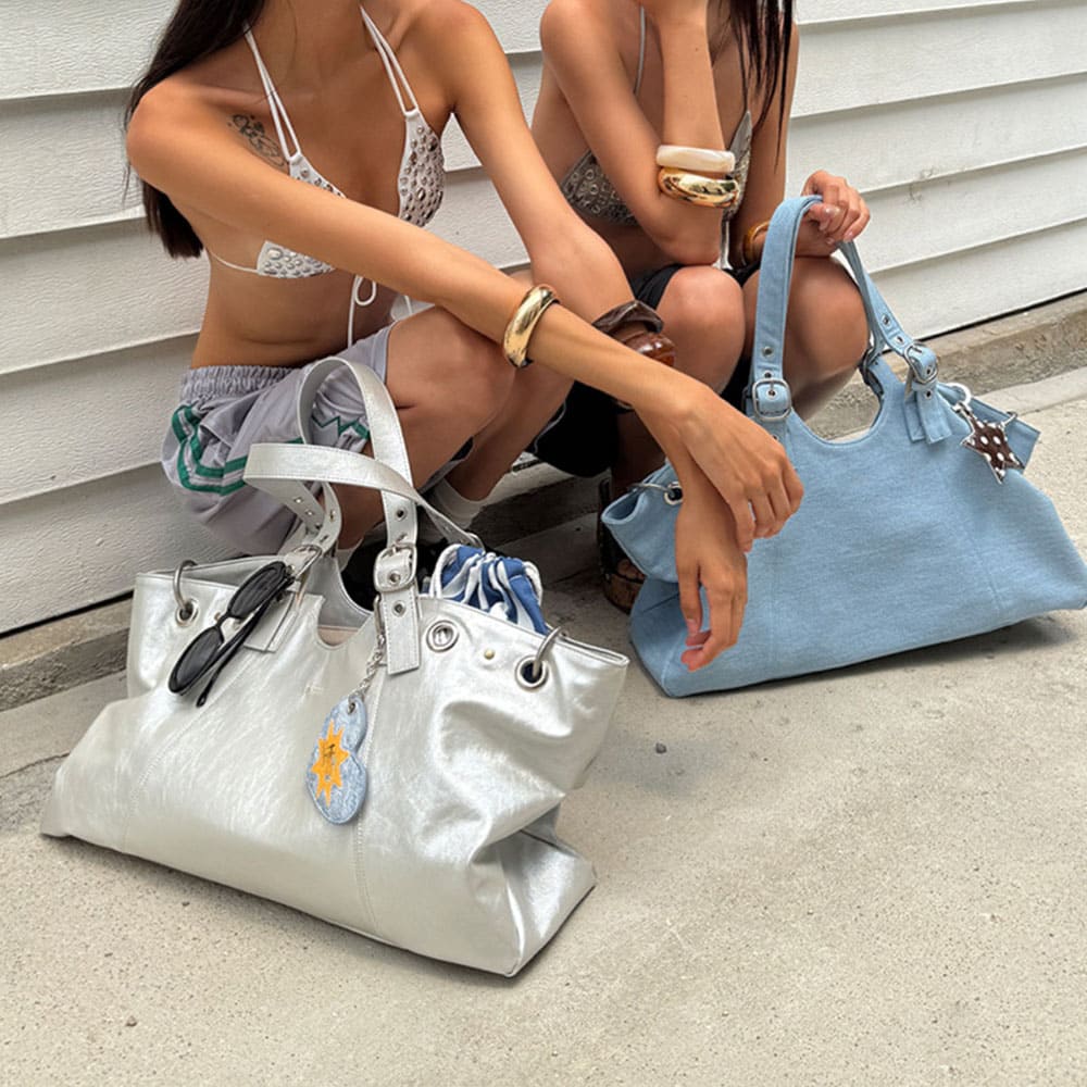aesthetic grommet slouchy tote bag boogzel clothing