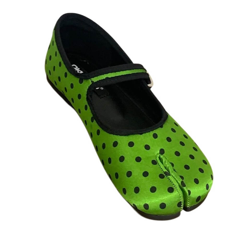 aesthetic tabi ballet flats boogzel clothing