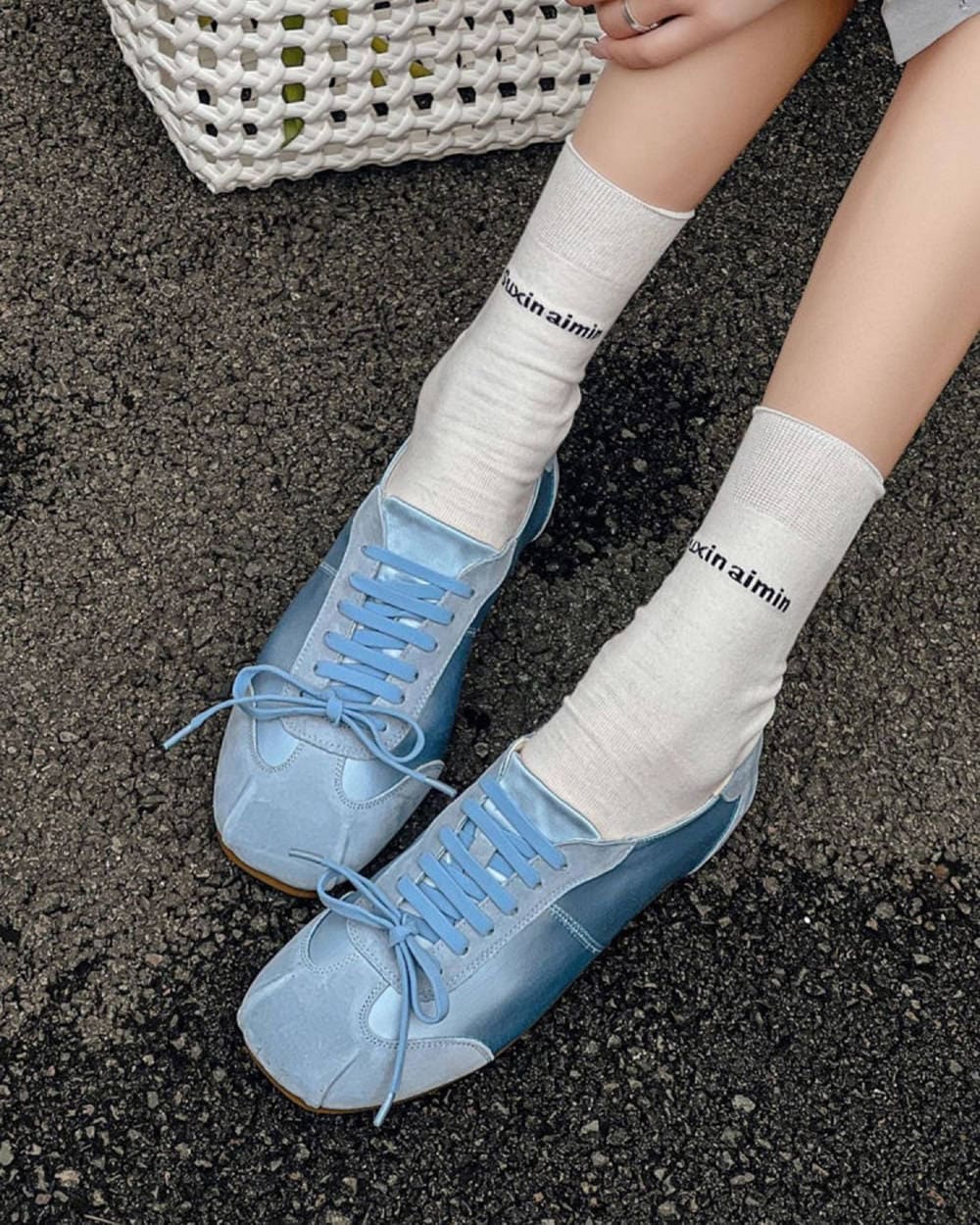 ballerina core bow sneakers boogzel clothing