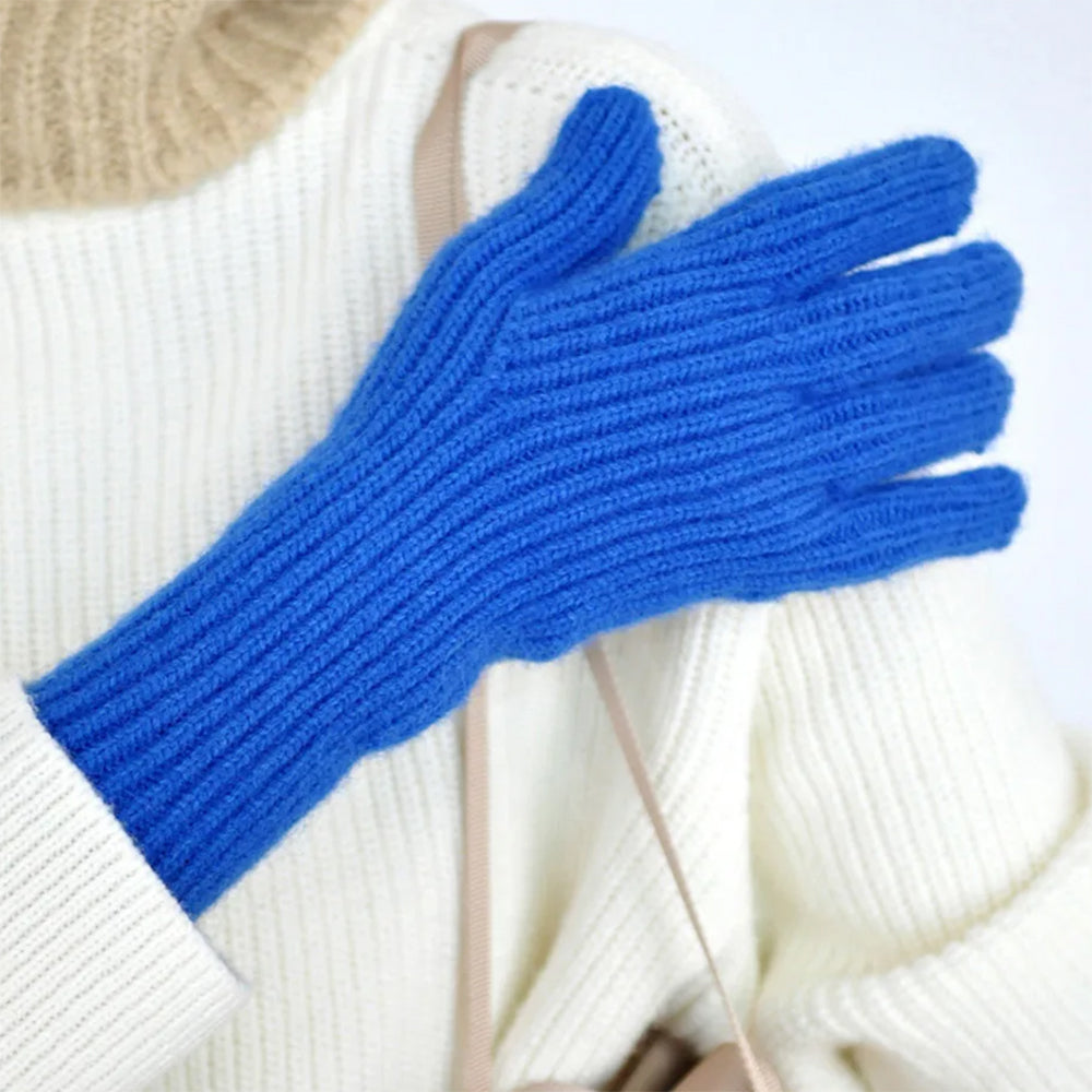blue ribbed knit gloves boogzel clothing