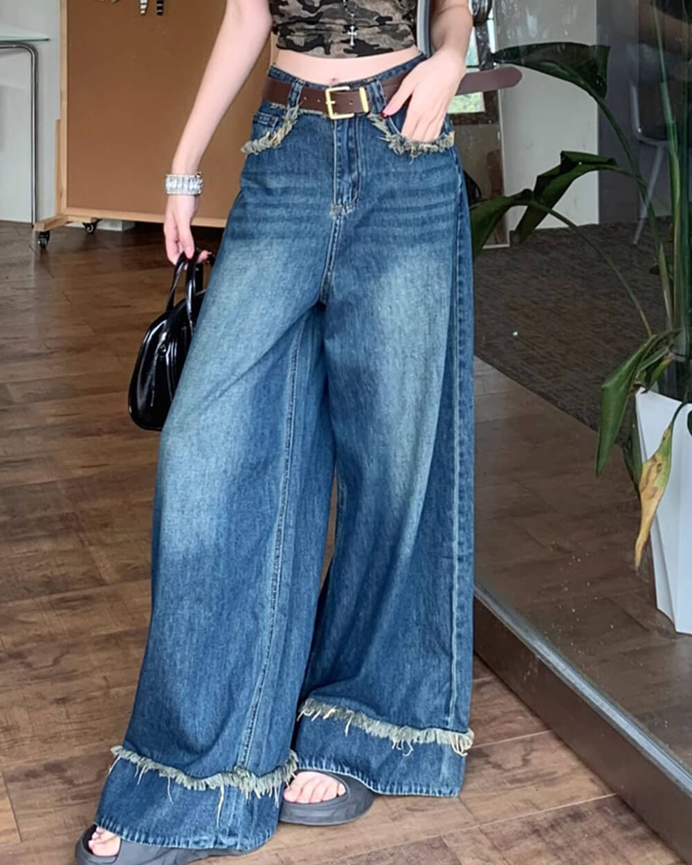 blue frayed hem wide leg jeans boogzel clothing