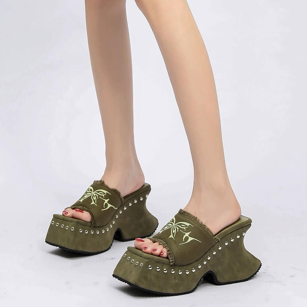 butterfly embroidered platform slide sandals boogzel clothing