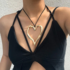 chunky heart necklace boogzel