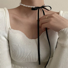 coquette bow pearl necklace boogzel clothing