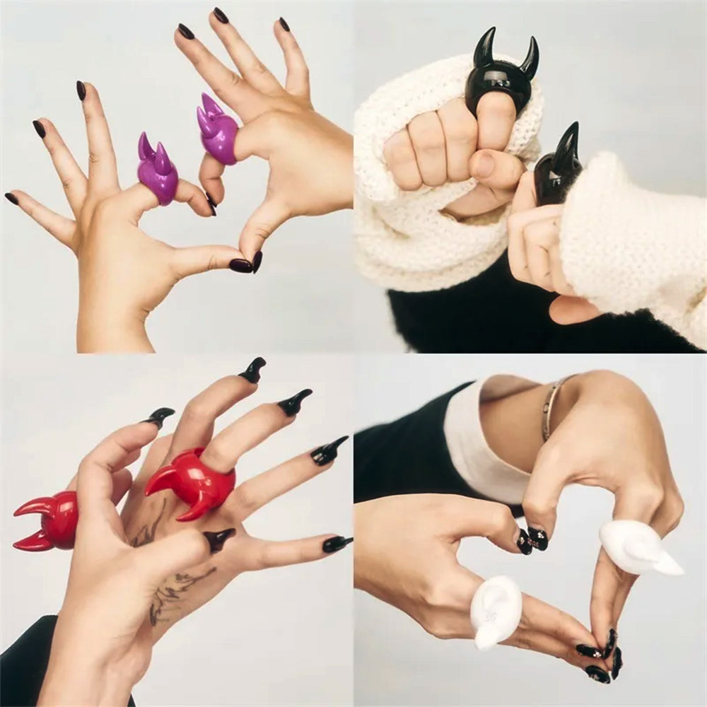 devil horns ring boogzel clothing