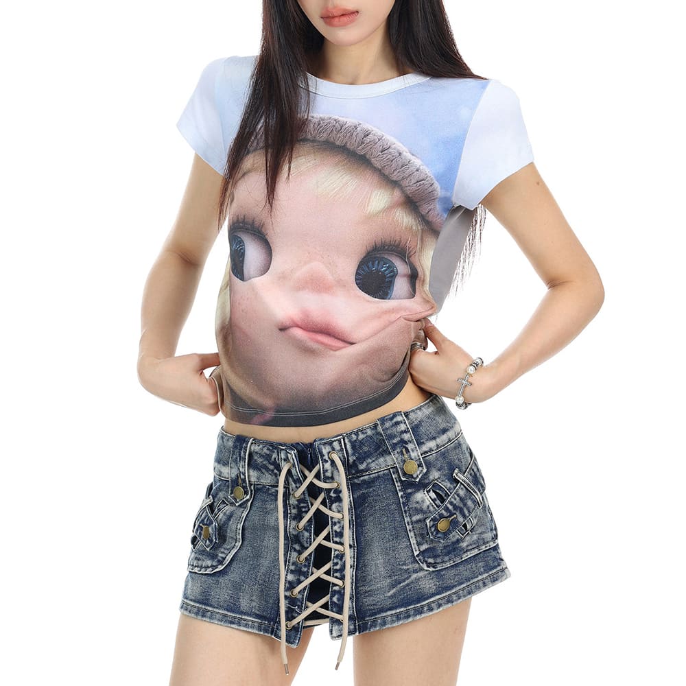 doll face print t-shirt boogzel clothing