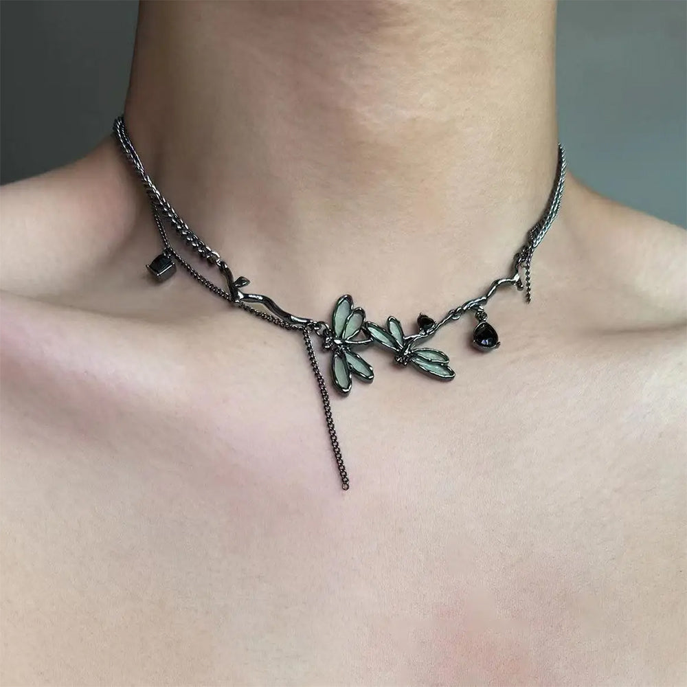 dragonfly choker necklace boogzel clothing