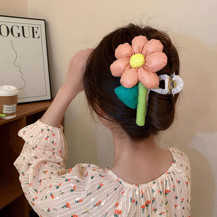 Flower Shaped Hair Claw boogzel clothing