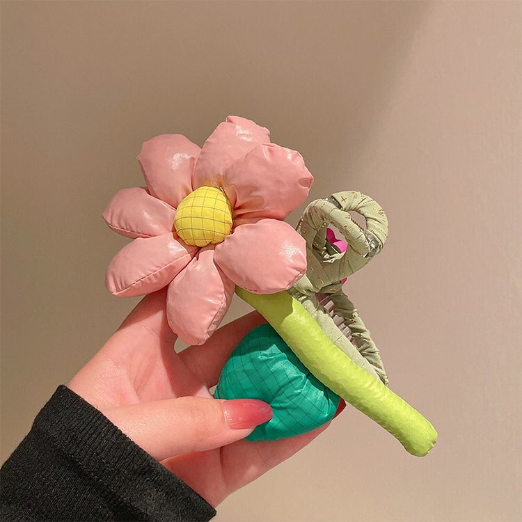 Flower Shaped Hair Claw boogzel clothing