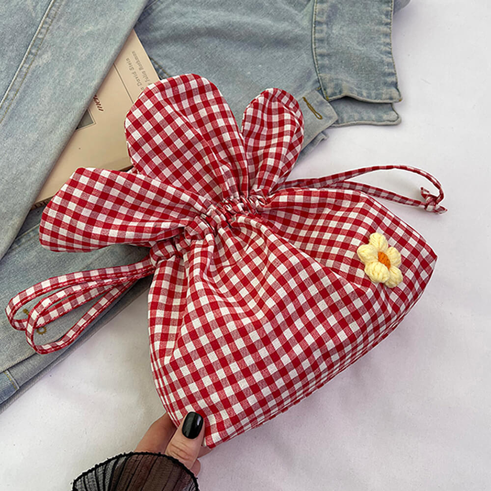 flower shaped mini bag boogzel clothing