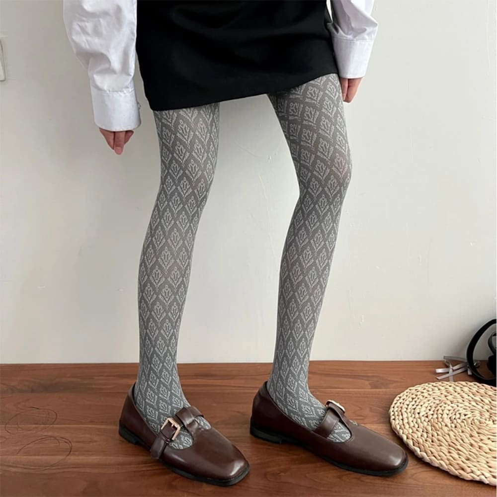 grandmacore aesthetic tights boogzel clothing