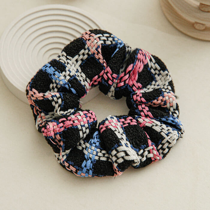 grid tweed scrunchie boogzel clothing