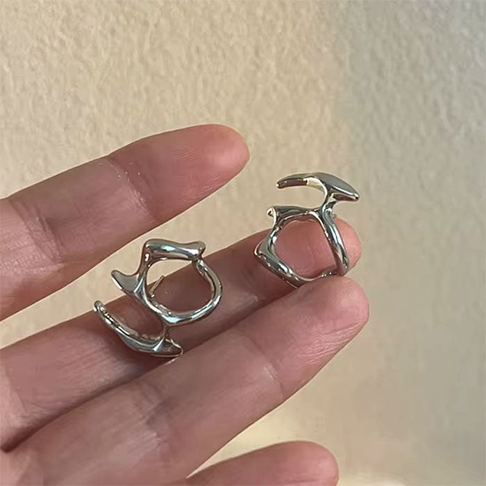 grunge aesthetic ear cuff boogzel clothing