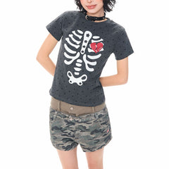 grunge skeleton heart print t-shirt boogzel clothing