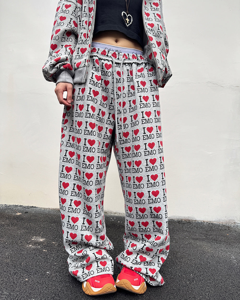 i love emo sweatpants boogzel clothing