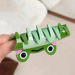 indie frog hair claw clip boogzel clothing