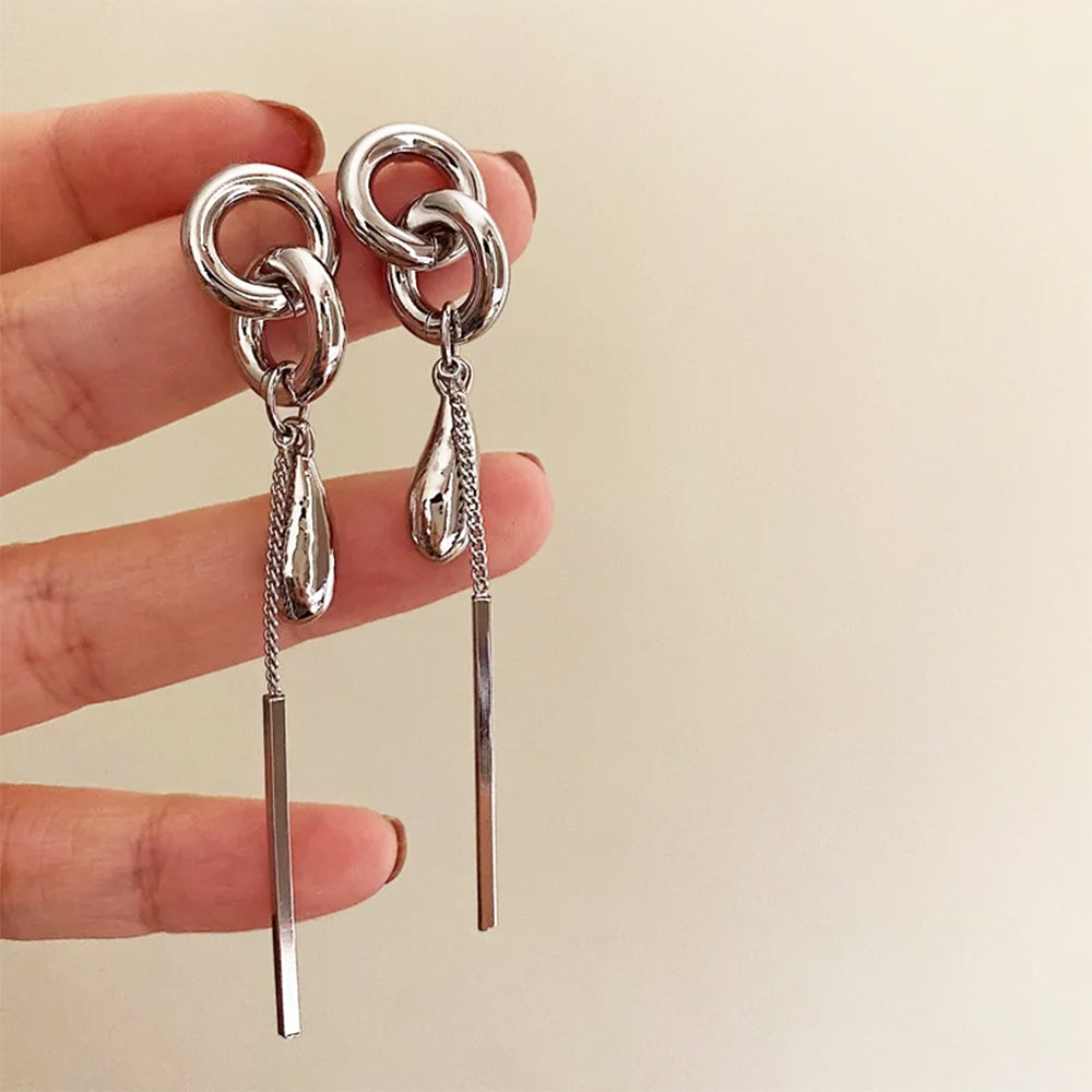 melted chain drop earrings boogzel clothing