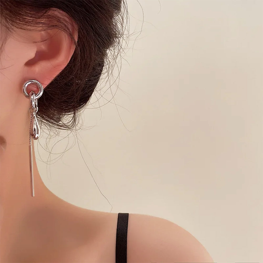 melted chain drop earrings boogzel clothing